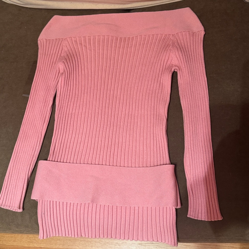 Pink Off-Shoulder Italian Ribbed Sweater - Picture 3 of 4